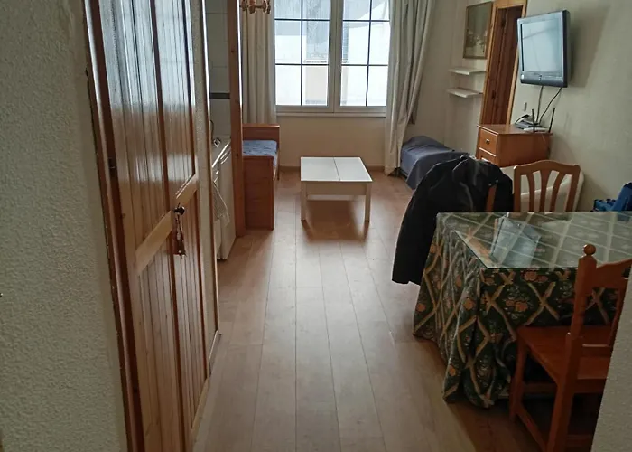 Apartament Pie De Pista Maribel *